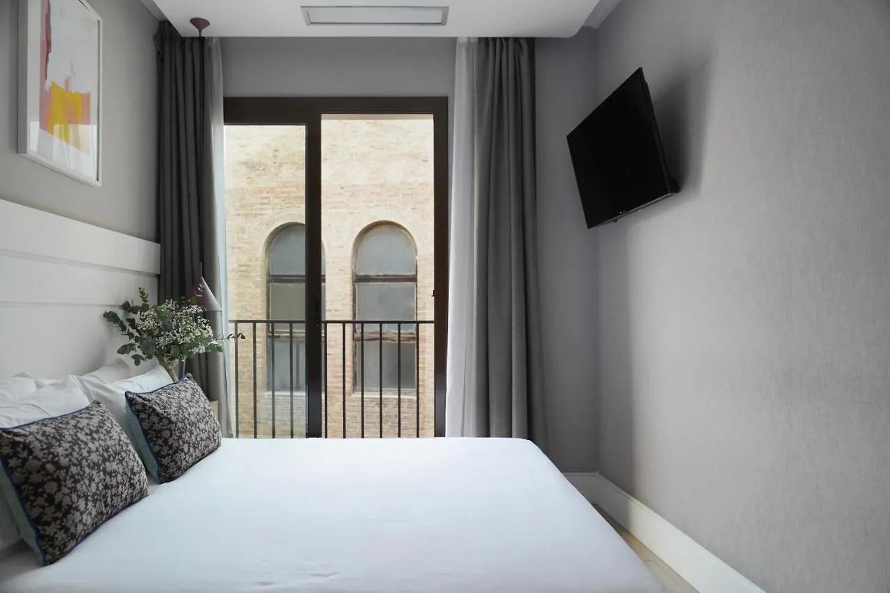 Numa Barcelona Brio Aparthotel