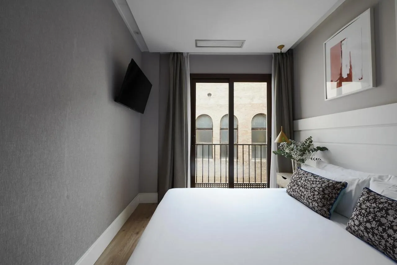 Numa Barcelona Brio Aparthotel