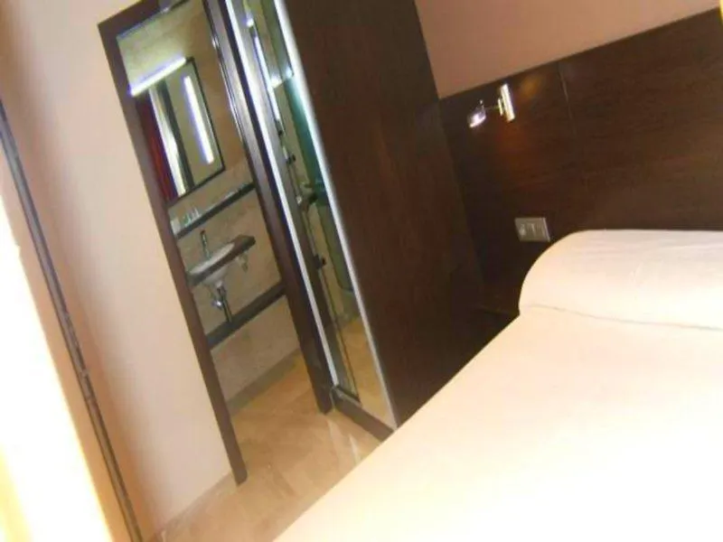 Numa Barcelona Brio Aparthotel