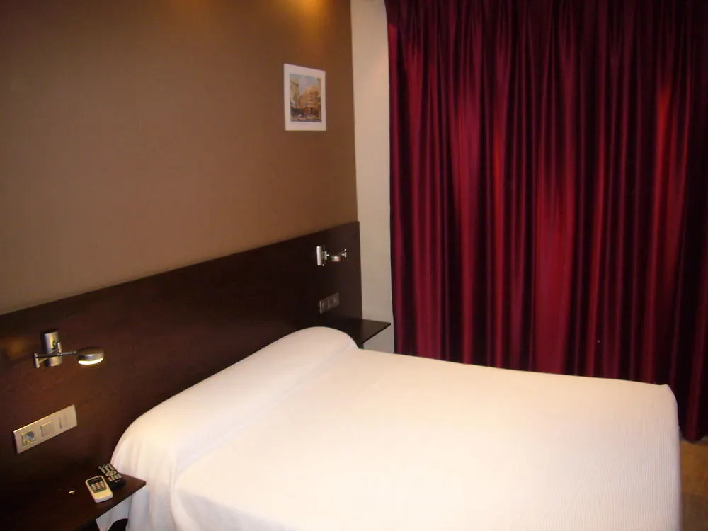 Numa Barcelona Brio Aparthotel