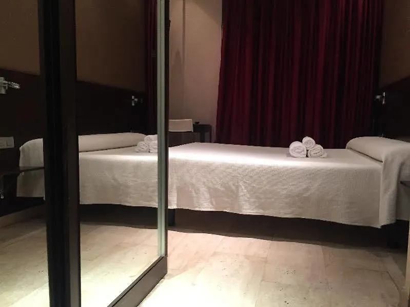 Numa Barcelona Brio Aparthotel