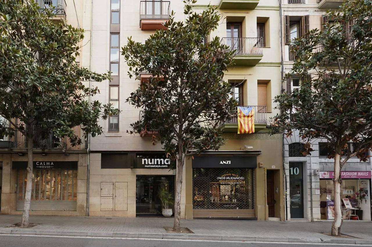 Numa Barcelona Brio Aparthotel 4*,