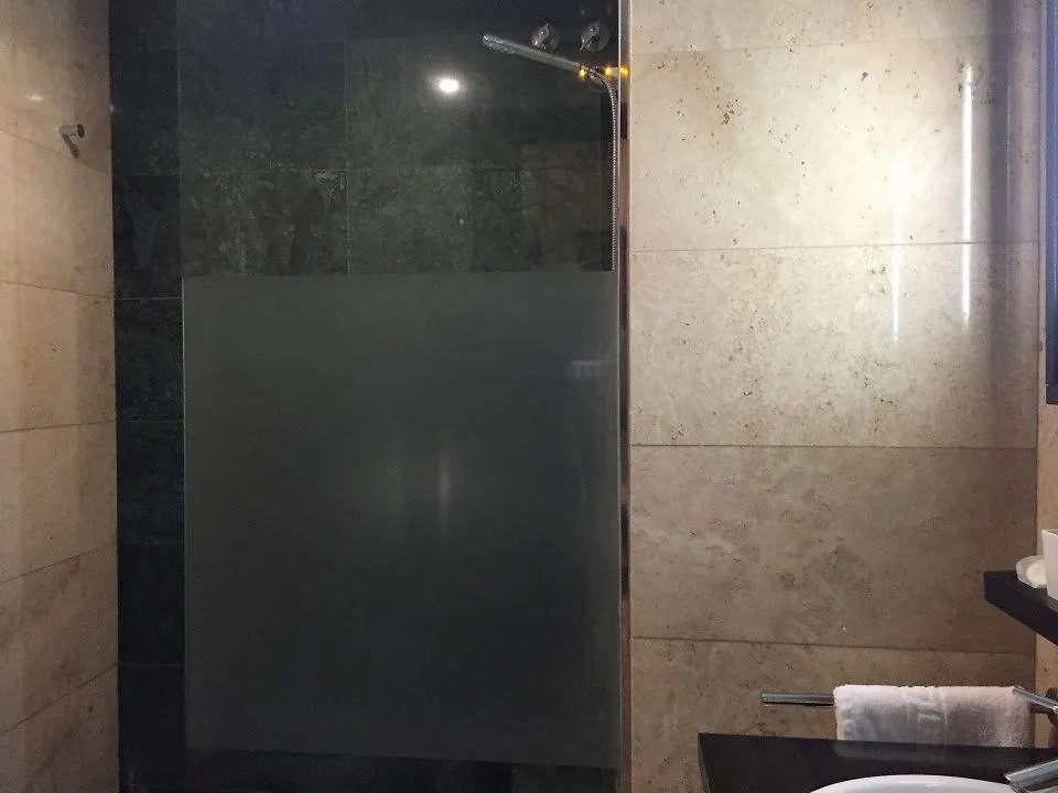Numa Barcelona Brioアパートホテル 4*,